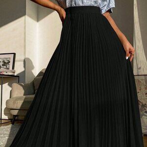Black Casual Women's Solid Pleated Longline Skirt